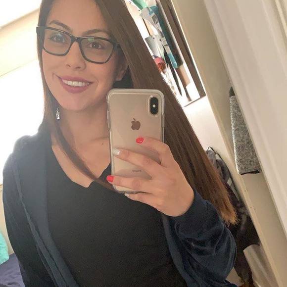 misshoneybee19